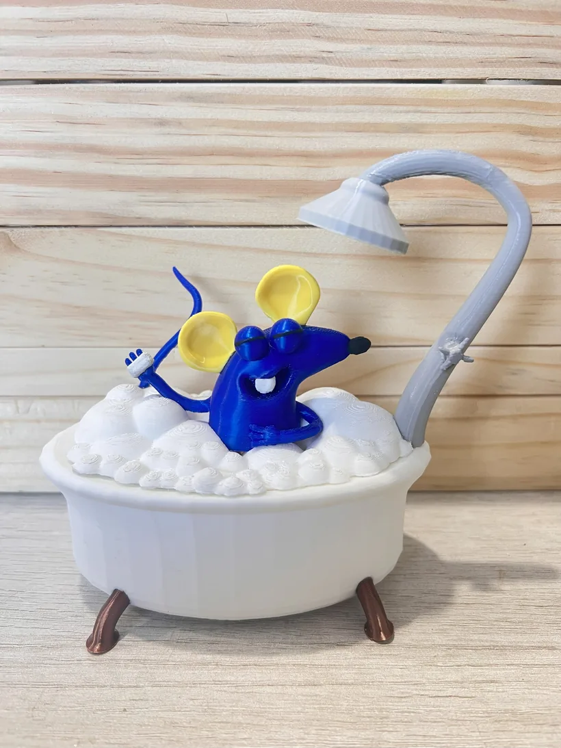 Personagem colecionável impresso em 3D e pintado à mão